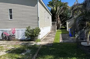 5000 SE Federal Hwy, Stuart, FL 34997 - Photo 3