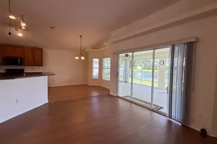 515 S Valencia Cir Circle SW, Vero Beach, FL 32968 - Photo 15