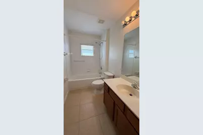 515 S Valencia Cir Circle SW, Vero Beach, FL 32968 - Photo 9