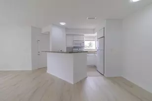 3350 Pinewalk Dr N, Margate, FL 33063 - Photo 9
