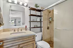 9050 NW 28th St, Coral Springs, FL 33065 - Photo 11