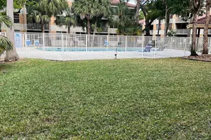 8266 NW 24th St, Coral Springs, FL 33065 - Photo 27