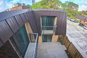 5646 SE Windsong Ln, Stuart, FL 34997 - Photo 5