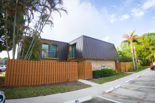 5646 SE Windsong Ln, Stuart, FL 34997 - Photo 1