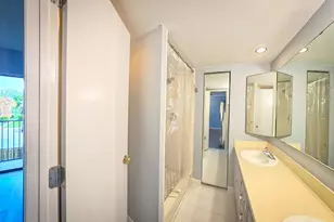 5646 SE Windsong Ln, Stuart, FL 34997 - Photo 27