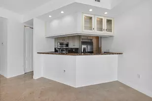 616 SE 20th Ave, Deerfield Beach, FL 33441 - Photo 11