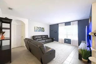 1040 SW Canary Terrace, Port Saint Lucie, FL 34953 - Photo 13