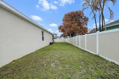 1040 SW Canary Terrace, Port Saint Lucie, FL 34953 - Photo 25