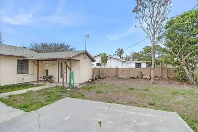 325 NW Rebecca Avenue, Port Saint Lucie, FL 34983 - Photo 27