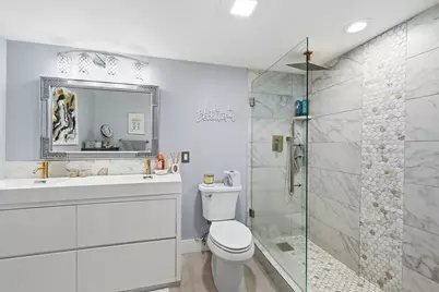 2301 Lucaya Lane #M2, Coconut Creek, FL 33066 - Photo 5