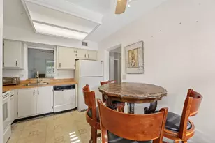 370 NW 76th Ave, Margate, FL 33063 - Photo 9