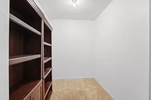 370 NW 76th Ave, Margate, FL 33063 - Photo 31