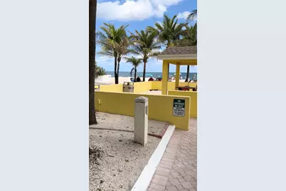 1391 S Ocean Boulevard, Pompano Beach, FL 33062 - Photo 23