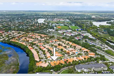 13050 NW 5th Street, Pembroke Pines, FL 33028 - Photo 31