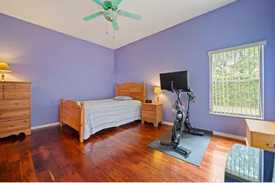 13050 NW 5th Street, Pembroke Pines, FL 33028 - Photo 17