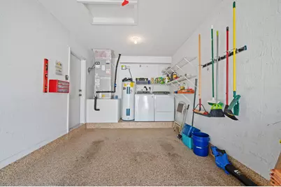 13050 NW 5th Street, Pembroke Pines, FL 33028 - Photo 25