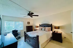 140 Lake Pine Cir, Greenacres, FL 33463 - Photo 3