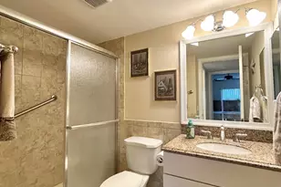 140 Lake Pine Cir, Greenacres, FL 33463 - Photo 23