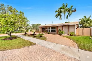 1915 NE 208th Terrace, Miami, FL 33179 - Photo 1