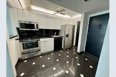 5401 Collins Avenue #Apt 144, Miami Beach, FL 33140 - Photo 23