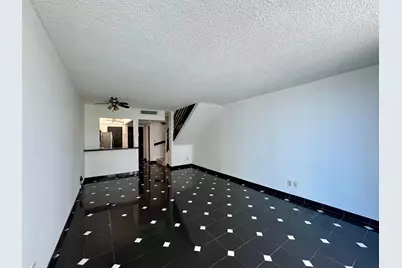 5401 Collins Avenue #Apt 144, Miami Beach, FL 33140 - Photo 31