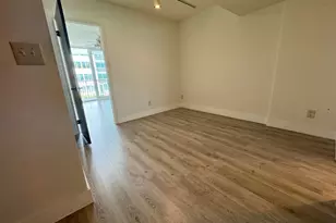 5401 Collins Ave, Miami Beach, FL 33140 - Photo 15