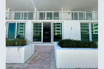 5401 Collins Avenue #Apt 144, Miami Beach, FL 33140 - Photo 35