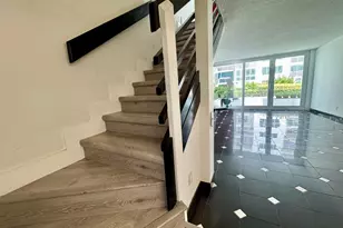 5401 Collins Ave, Miami Beach, FL 33140 - Photo 25