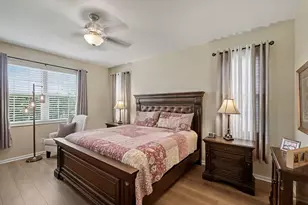 529 Waverly Cir, Port Saint Lucie, FL 34983 - Photo 9