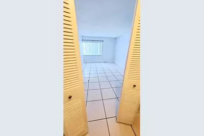 721 N Pine Island Road #103, Plantation, FL 33324 - Photo 23