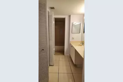 721 N Pine Island Road #103, Plantation, FL 33324 - Photo 25