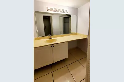 721 N Pine Island Road #103, Plantation, FL 33324 - Photo 31