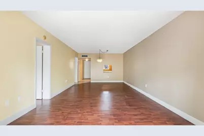 5935 Del Lago Circle #202, Sunrise, FL 33313 - Photo 7