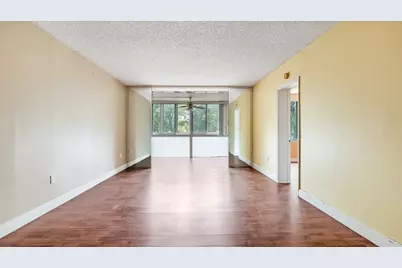 5935 Del Lago Circle #202, Sunrise, FL 33313 - Photo 5