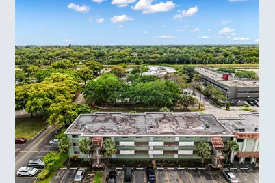 5935 Del Lago Circle #202, Sunrise, FL 33313 - Photo 3