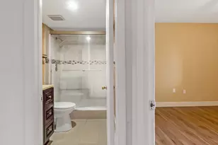 5935 Del Lago Cir, Sunrise, FL 33313 - Photo 19