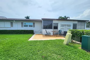 2825 E Crosley Dr Dr E, West Palm Beach, FL 33415 - Photo 19