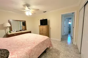 2825 E Crosley Dr Dr E, West Palm Beach, FL 33415 - Photo 13