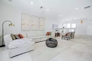 1705 NE 5th St, Fort Lauderdale, FL 33301 - Photo 11