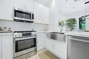 1705 NE 5th St, Fort Lauderdale, FL 33301 - Photo 17