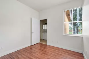 1584 SW 2nd St, Homestead, FL 33030 - Photo 15