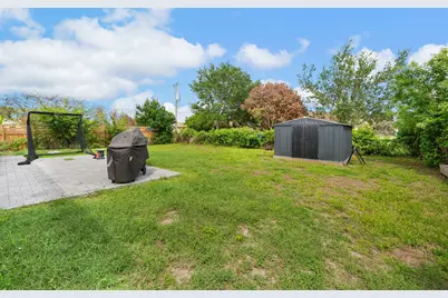 661 NW Kildare Street, Port Saint Lucie, FL 34983 - Photo 11