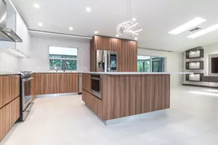 4126 Birchwood Dr, Boca Raton, FL 33487 - Photo 7