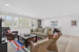 19981 Boca W Dr, Boca Raton, FL 33434 - Photo 11