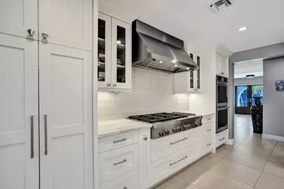 738 Middle River Drive, Fort Lauderdale, FL 33304 - Photo 21