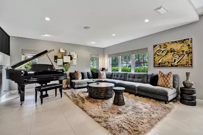 738 Middle River Drive, Fort Lauderdale, FL 33304 - Photo 11