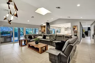 738 Middle River Dr, Fort Lauderdale, FL 33304 - Photo 33