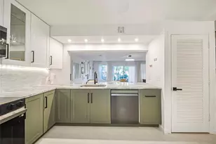 620 Tennis Club Dr, Fort Lauderdale, FL 33311 - Photo 3