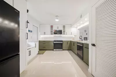 620 Tennis Club Drive #111, Fort Lauderdale, FL 33311 - Photo 5
