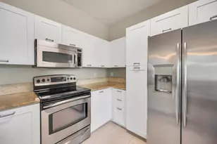 40 SE Sedona Cir, Stuart, FL 34994 - Photo 3